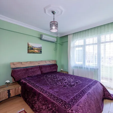 Apartment Sehir Merkezi Ve Manzarali Muhtesem 4 Odali Dairedaire